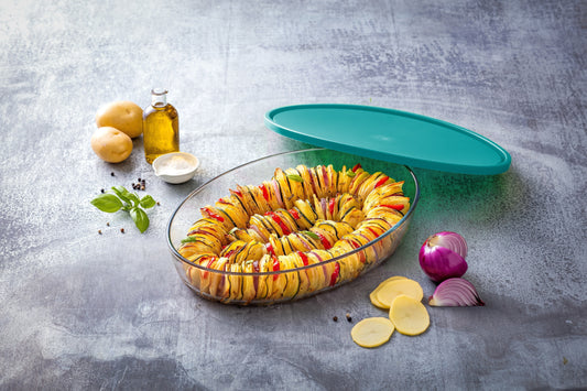 Oval glass family baking dish with lid for 4/5 people - Cook & Store